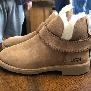 UGG McKay Booties, chestnut color, womens 6.5 NWOT